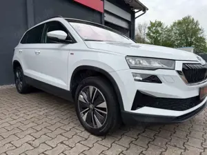 Skoda Karoq Tour 2.0 TDI *Matrix Led*RFK*AHK*1xHand Bild 3