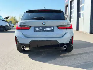 BMW 330 Bild 5