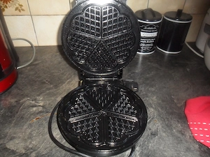  Waffeleisen Inotec 1200 Watt.