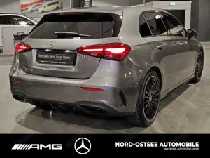 Mercedes-Benz A 200 SPECIAL EDITION KAMERA PANO MBUX SHZ NIGHT Bild 4