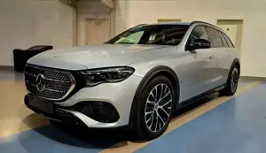 Mercedes-Benz E 300 de T 4Matic All-Terrain Night-Paket, 360Grad, AHK, Burmester, Airmatic,