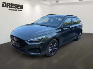 Hyundai i30 1.5 Advantage/Panorama/Automatik/Navi/Rückfahrkame