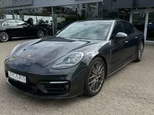 Porsche Panamera 4 Platinum*HA-LENK*SPORTABGAS*1-HAND