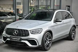 Mercedes-Benz GLC 63 AMG 4Matic MBUX Burmester* Pano* AHK* 20 Bild 2