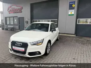 Audi A1 Sportback Ambition * PDC * Sport * Teilleder