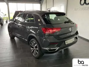 Volkswagen T-Roc T-Roc 1.0 TSI Style Shz/PDC/Bluet/AspKlapp/Apple Bild 4