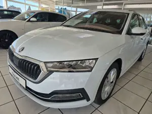 Skoda Octavia Combi Style 2.0 TDI DSG AHK, SHZ,Nav