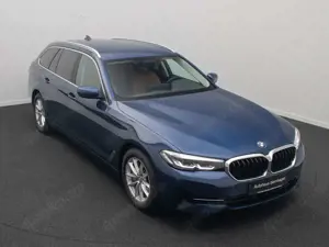 BMW 530 Sport Komfort DAB Kamera 4xKlima Alarm Bild 3
