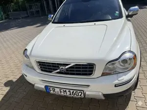Volvo XC90 D5 Executive (136kW)