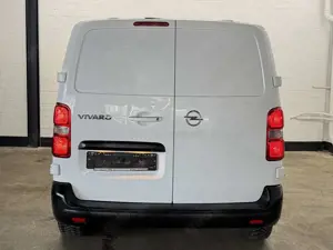 Opel Vivaro 1.5 D Cargo M Edition   3-Sitzer   RFK Bild 3
