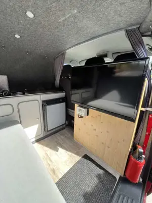 Volkswagen T5 Transporter 1.9 TDI Camper - Autark