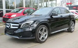 Mercedes-Benz GLA 200 AMG Line* 19" Alu*Navi*Automatik*Xenon*