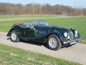 Morgan Plus 8