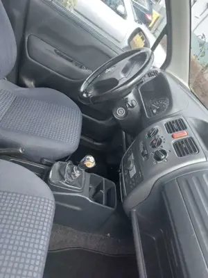 Opel Agila Bild 4