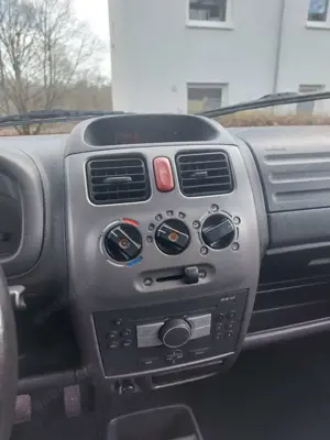 Opel Agila Bild 5