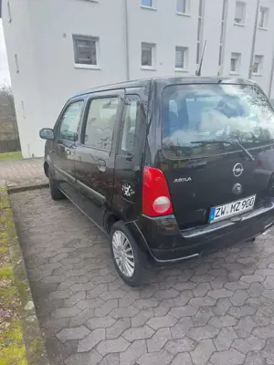 Opel Agila Bild 2