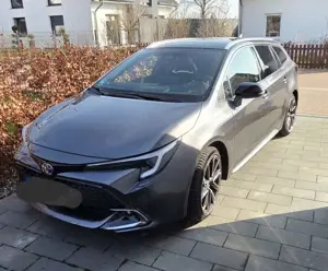 Toyota Corolla 2.0 Hybrid Touring Sports Lounge