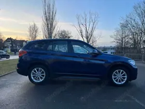 BMW X1 X1 sDrive18i Advantage Bild 5