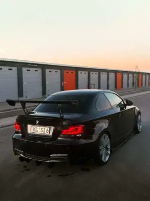 BMW 120 Bild 2