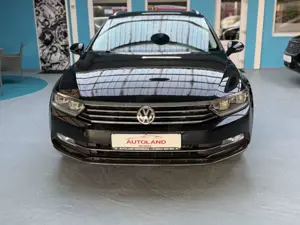 Volkswagen Passat Variant *Highline*DSG*PDC*NAVI*ALCANTARA* Bild 2