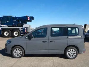 Ford Tourneo Connect Bild 2