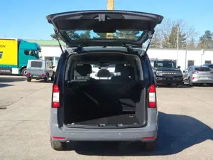 Ford Tourneo Connect Bild 5