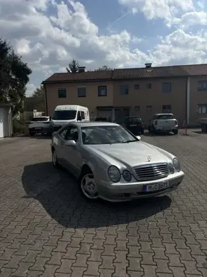 Mercedes-Benz CLK 320 Coupe Elegance