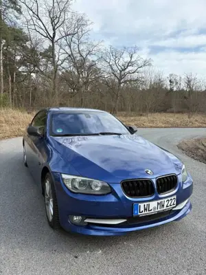 BMW 320 Bild 3