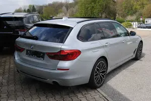 BMW 530 d xDrive Touring A. Pano.Adap-LED.HUD.8xAlu Bild 4