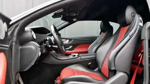 Mercedes-Benz E 300 E 300 Cabrio 9G-TRONIC AMG Line