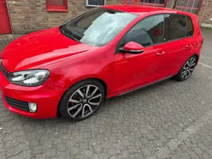 Volkswagen Golf GTI Golf VI 5-Türer 2.0 adidas