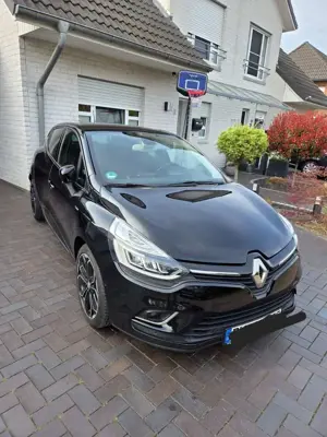 Renault Clio BOSE Edition