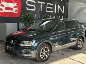 Volkswagen Tiguan Sound BMT Start-Stopp ACC Lane R-Cam Navi