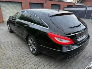 Mercedes-Benz CLS 350 CLS 350 CDI BE (218.923) Bild 4