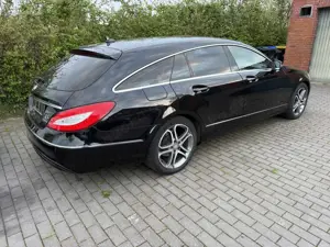 Mercedes-Benz CLS 350 CLS 350 CDI BE (218.923) Bild 3