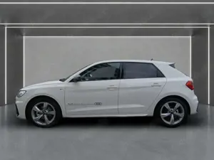 Audi A1 35 TFSI S line S tronic *ACC*R-CAM* Bild 4