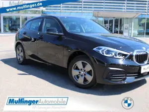 BMW 118 i Aut LiveProf LED Tempom PDC vo+hi. AHK Navi