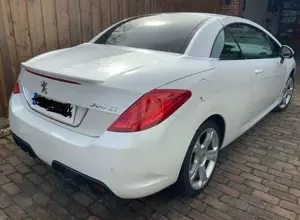 Peugeot 308 Bild 2