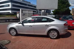 Ford Mondeo Bild 4