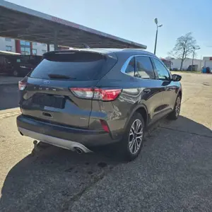 Ford Kuga Bild 2