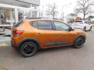 Dacia Sandero Bild 3