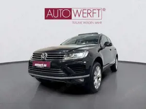 Volkswagen Touareg 3.0TDI 4M TERRAIN CS LUFT PANO AHK LEDER NAVI PDC