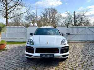 Porsche Cayenne Bild 4