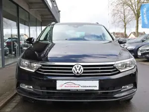 Volkswagen Passat Variant Highline*ACC*LED*LederAlcantara* Bild 4
