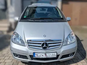 Mercedes-Benz A 200 A 200 Autotronic Avantgarde, Sitzheizung, PDC