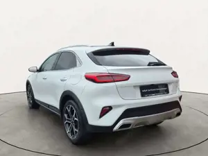 Kia XCeed 1.5T DCT Black Xdition | PANO | XCLUSIVE Bild 4