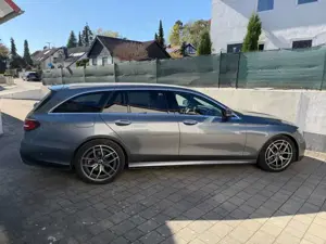 Mercedes-Benz E 220 E 220 dT AMG Line,Pano,Burmester,Leder,AHK,360°