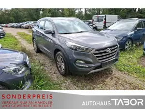 Hyundai TUCSON 1.6 Advantage 4WD Navi AHK Kamera SHZ LM