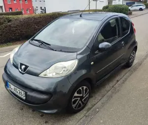 Peugeot 107 Bild 3