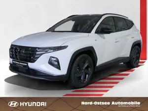Hyundai TUCSON BLACKLINE ACC PANO PDC KAM